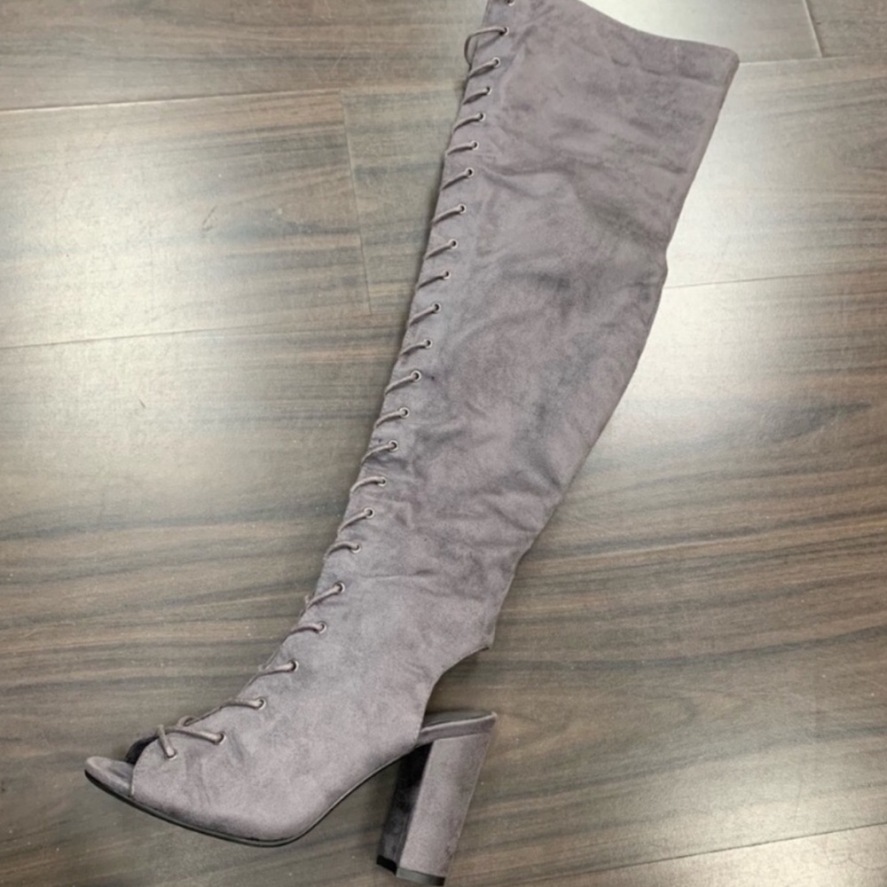 Brand New Sexy Grey Boutique Lace Up Heeled Boots - Picture 2 of 6